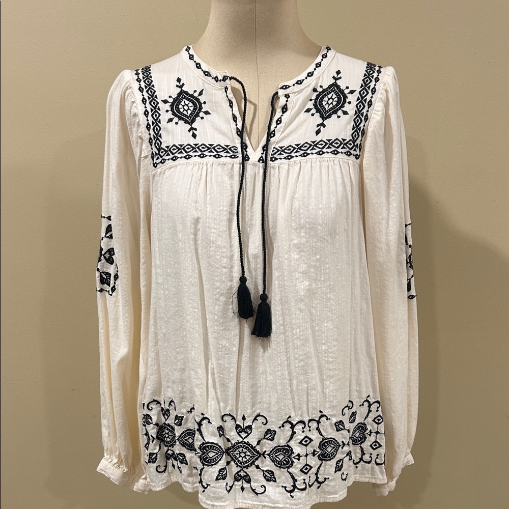 Old Navy Cream Blouse with Black Embroidery
